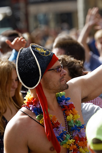 Gay pride Paris JUN13-276